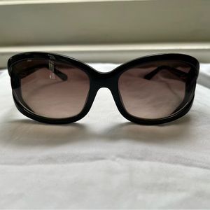 Tom Ford Vivienne sunglasses frames